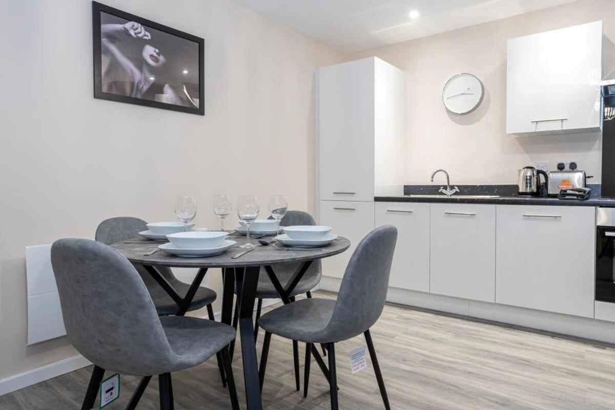 Lovely 1 Bedroom Apartment In Manchester Ngoại thất bức ảnh